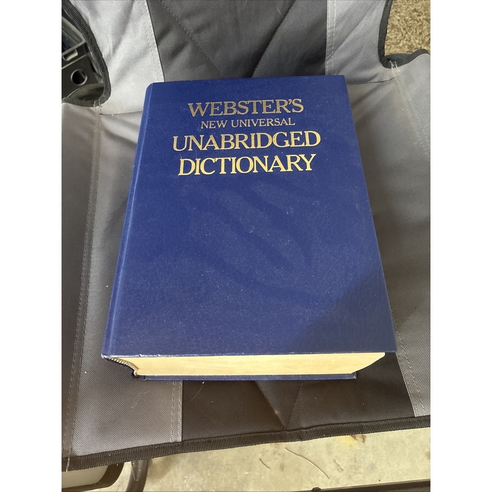 1983 WEBSTER'S NEW UNIVERSAL UNABRIDGED DICTIONARY DELUXE 2ND EDITION 2,347 PGS